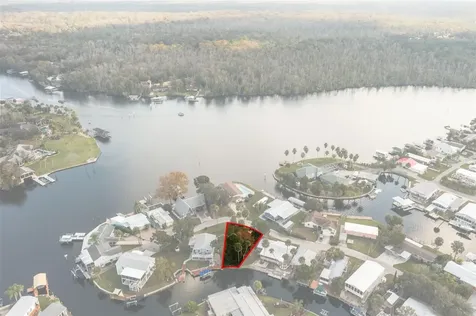 10199 W Blue Springs Court Homosassa FL 34448