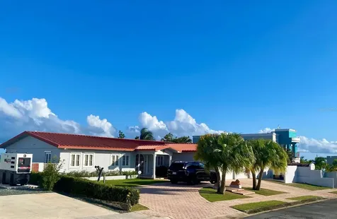 D-52 Atlantico Naguabo PR 00718