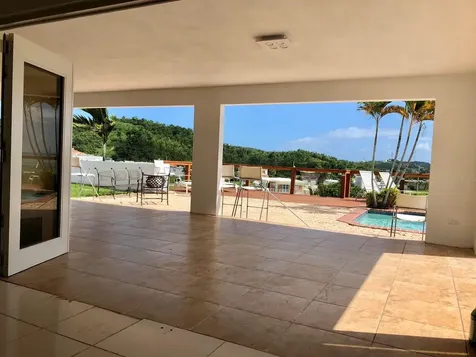 D-52 Atlantico Naguabo PR 00718