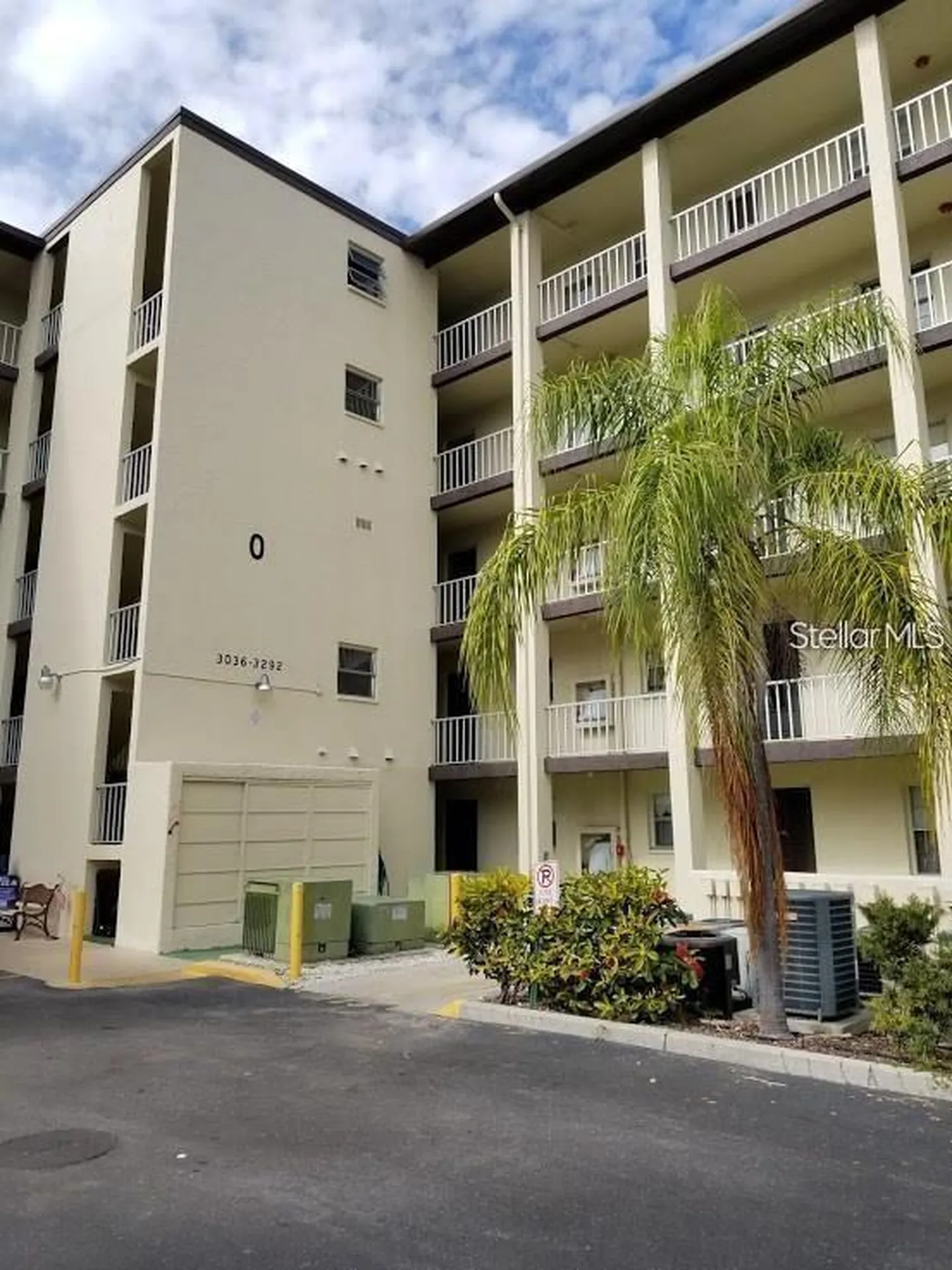 3288 Lake Bayshore Drive Bradenton FL 34205