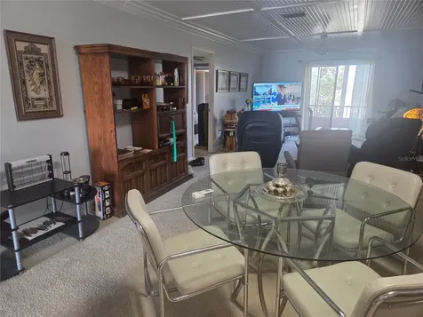 3288 Lake Bayshore Drive Bradenton FL 34205