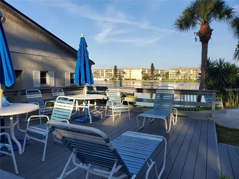 3288 Lake Bayshore Drive Bradenton FL 34205