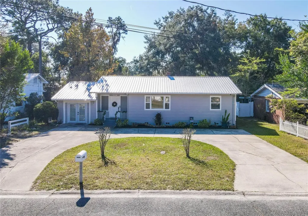 2207 Laurel Street Palatka FL 32177