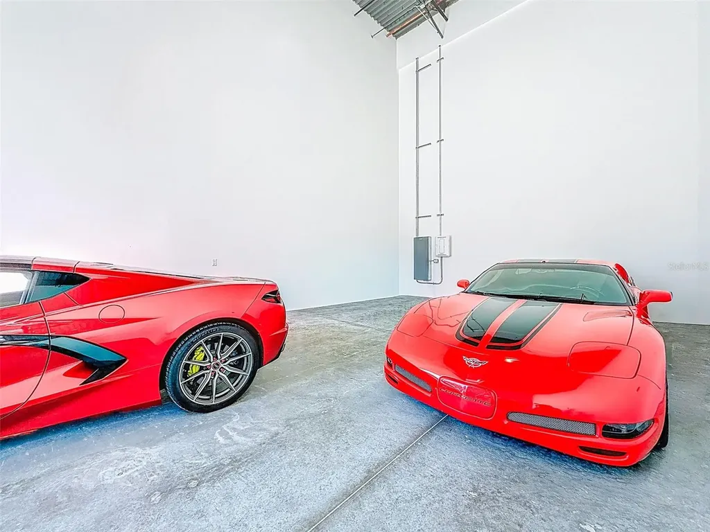 6500 Motor Enclave Way Tampa FL 33610