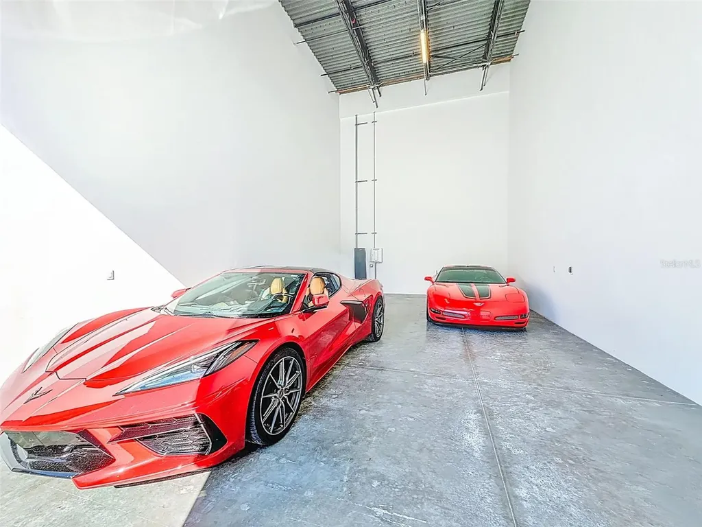 6500 Motor Enclave Way Tampa FL 33610