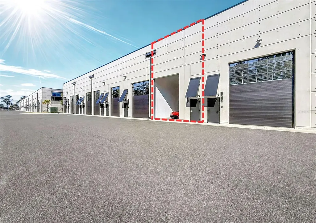 6500 Motor Enclave Way Tampa FL 33610