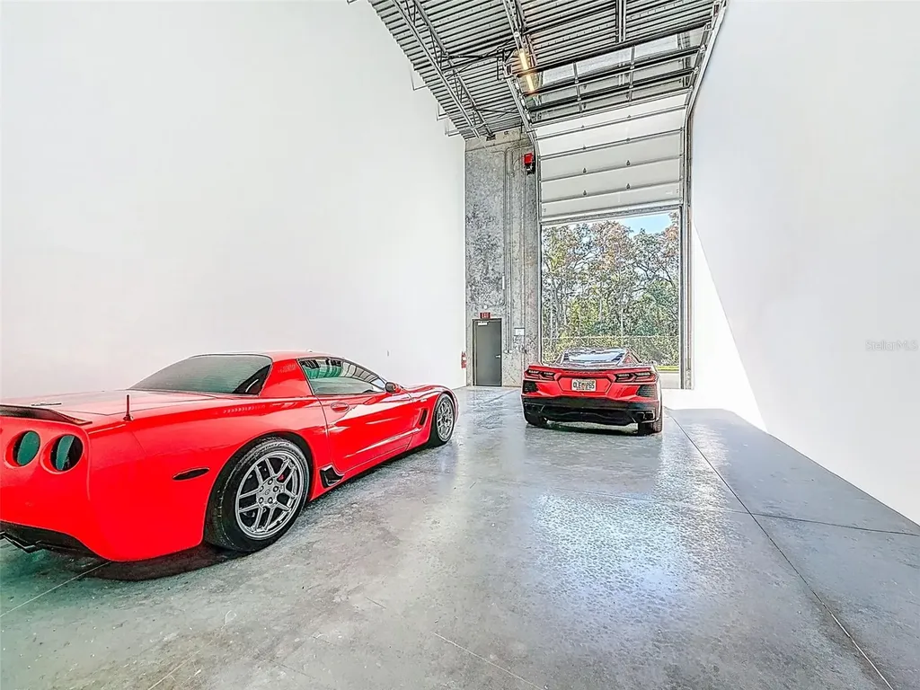 6500 Motor Enclave Way Tampa FL 33610