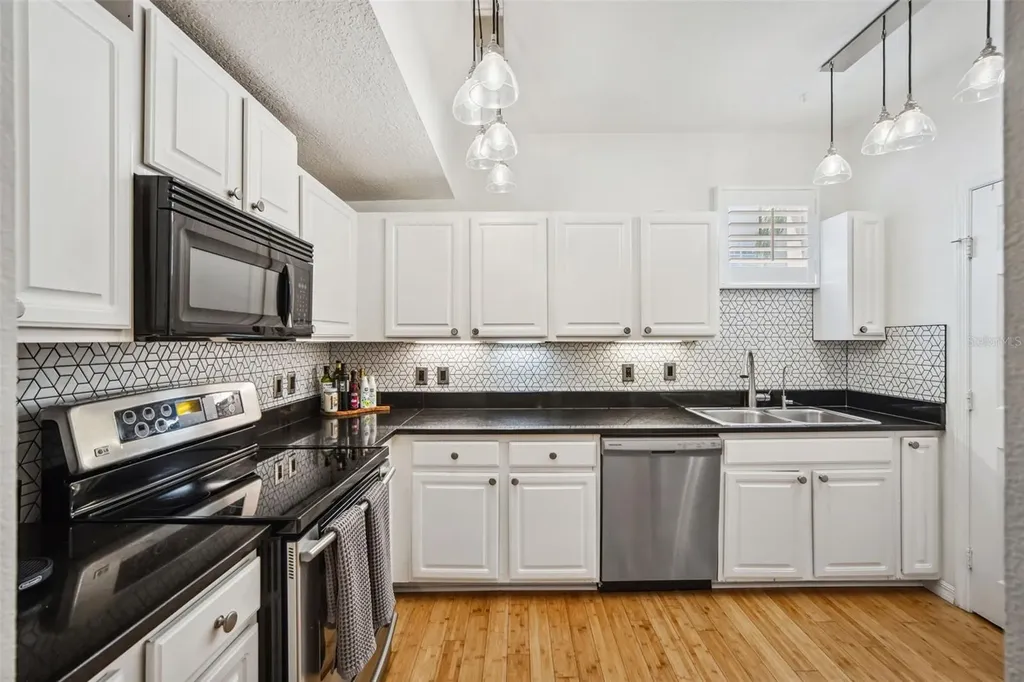 501 Knights Run Avenue Tampa FL 33602