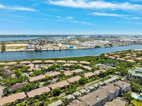 501 Knights Run Avenue Tampa FL 33602