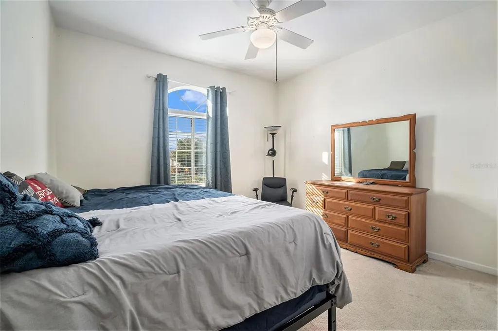 2083 NW 57th Court Ocala FL 34482