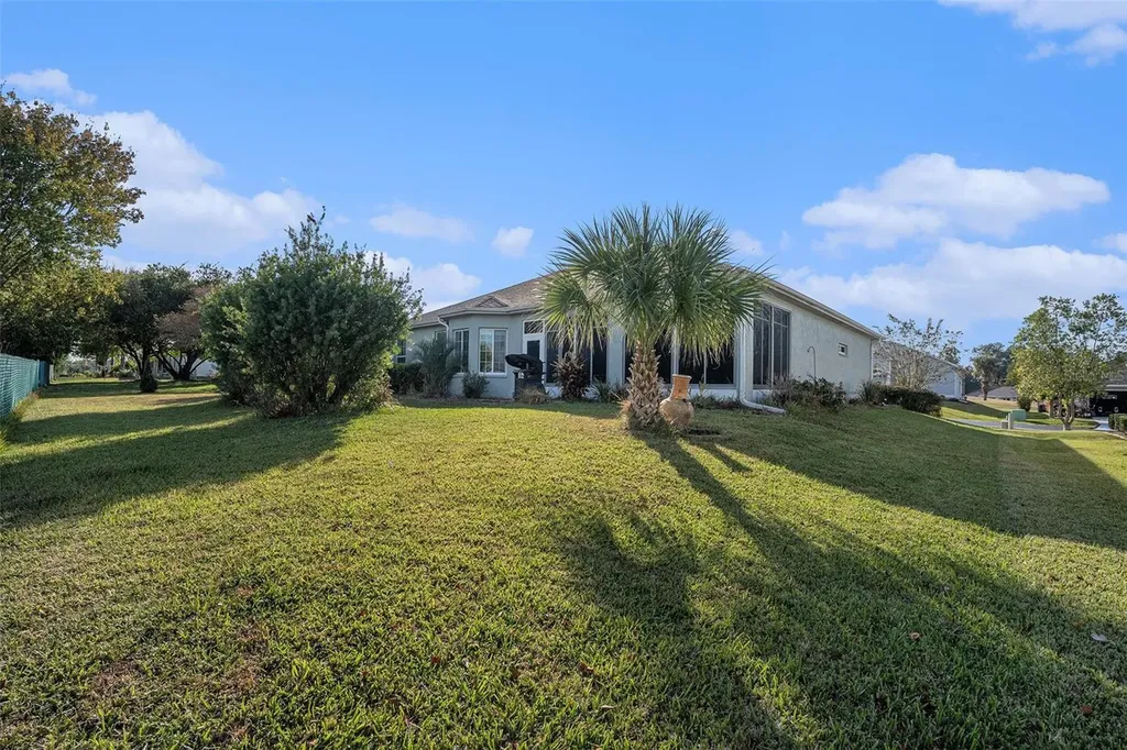 2083 NW 57th Court Ocala FL 34482