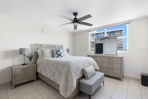 5575 Avenida Isla Verde Carolina PR 00979