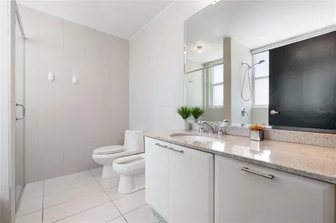 5575 Avenida Isla Verde Carolina PR 00979