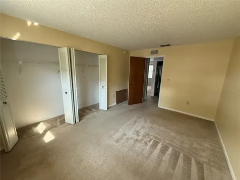 8472 Deauville N Pinellas Park FL 33781