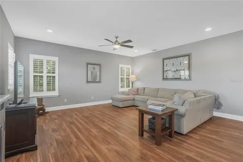 9127 Tillinghast Drive Tampa FL 33626