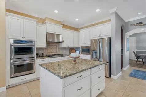 9127 Tillinghast Drive Tampa FL 33626