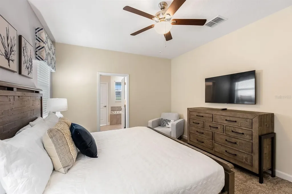 9012 Sommerset Hills Drive Davenport FL 33896