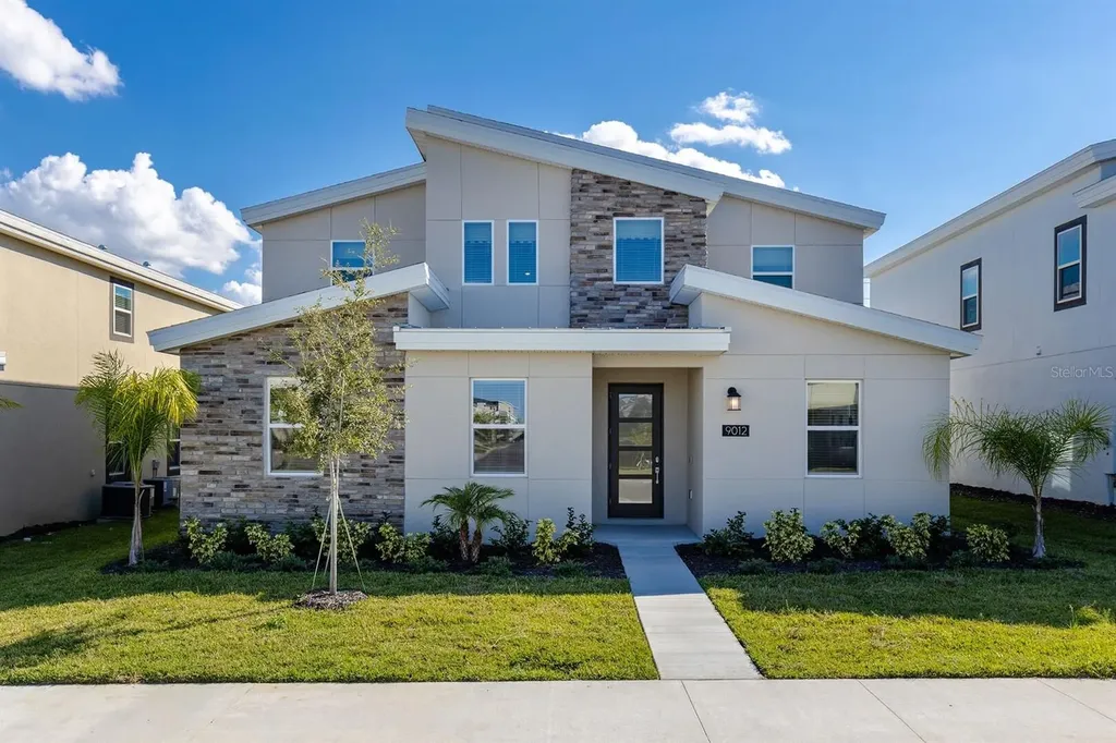 9012 Sommerset Hills Drive Davenport FL 33896