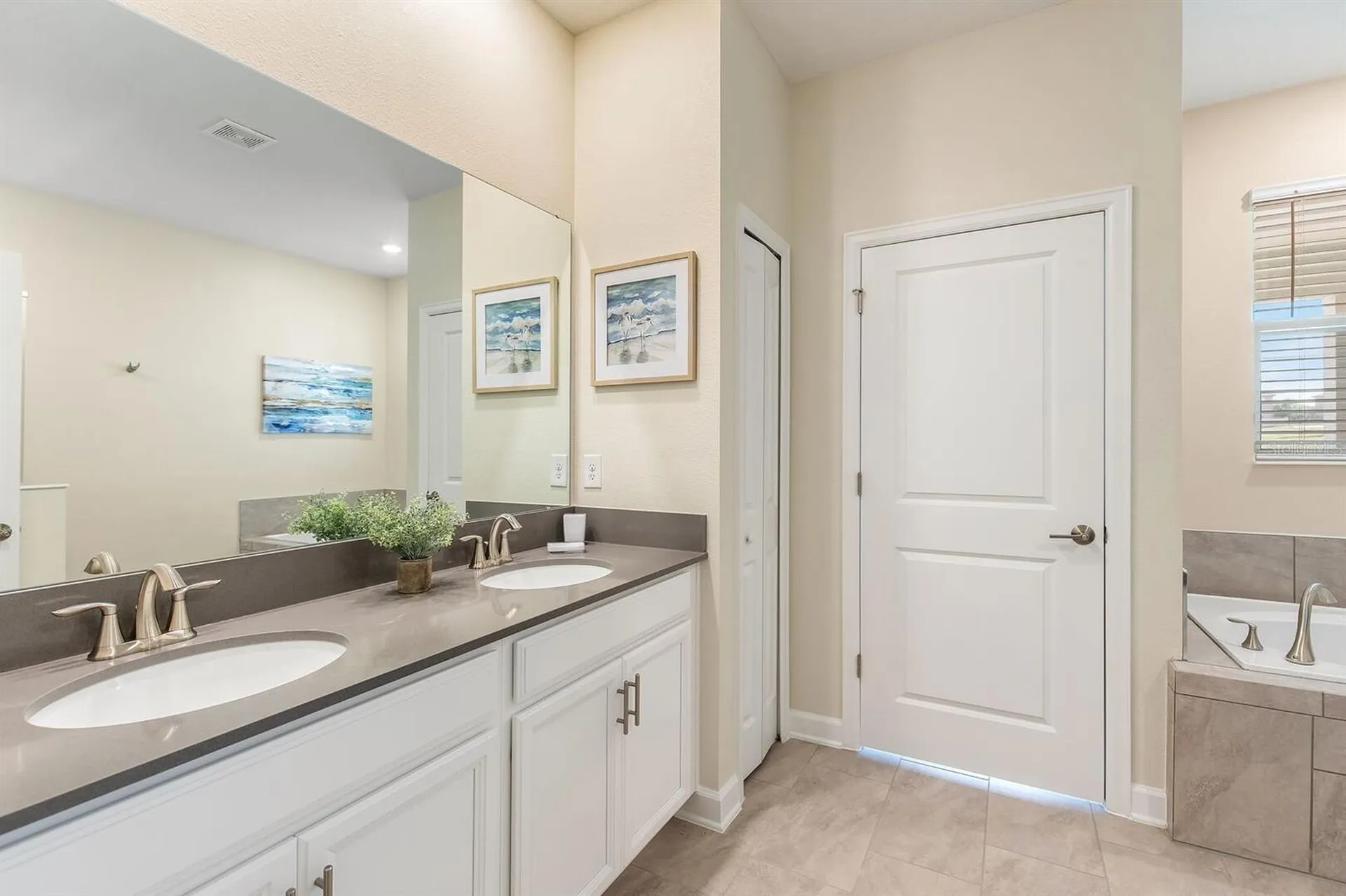 9012 Sommerset Hills Drive Davenport FL 33896