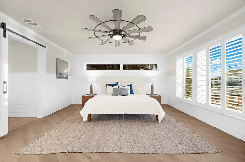 330 Leeward Island Clearwater Beach FL 33767
