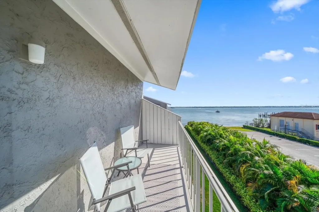 1351 Gulf Boulevard Clearwater Beach FL 33767
