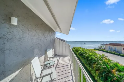1351 Gulf Boulevard Clearwater Beach FL 33767