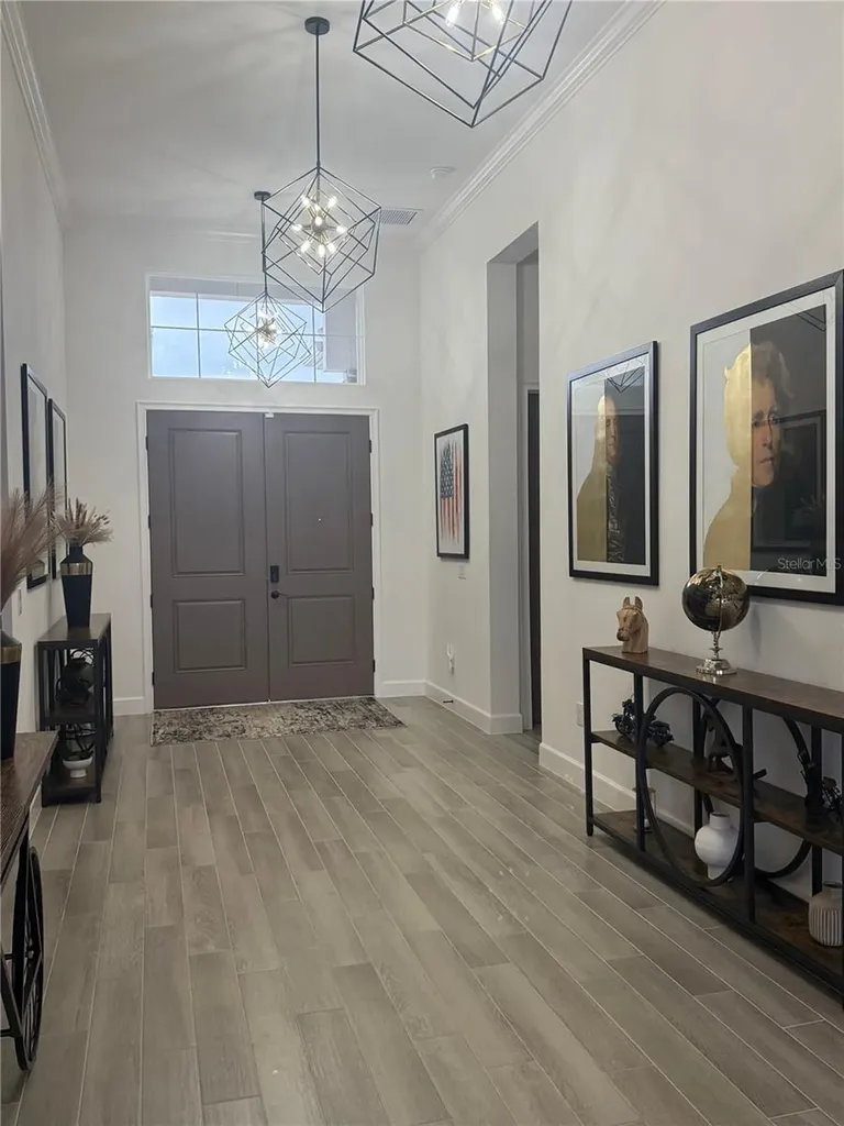 1088 Signet Drive Apollo Beach FL 33572