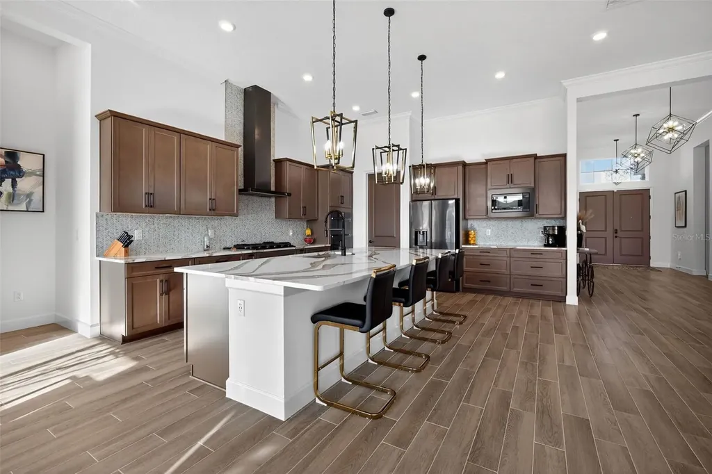 1088 Signet Drive Apollo Beach FL 33572