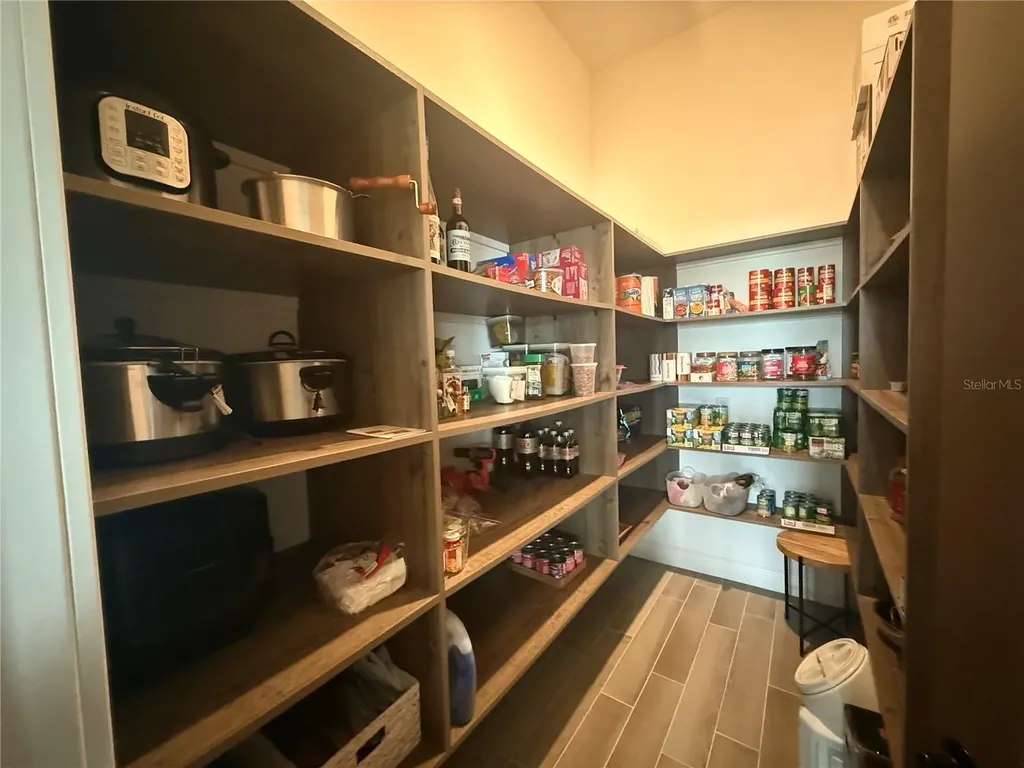 1088 Signet Drive Apollo Beach FL 33572