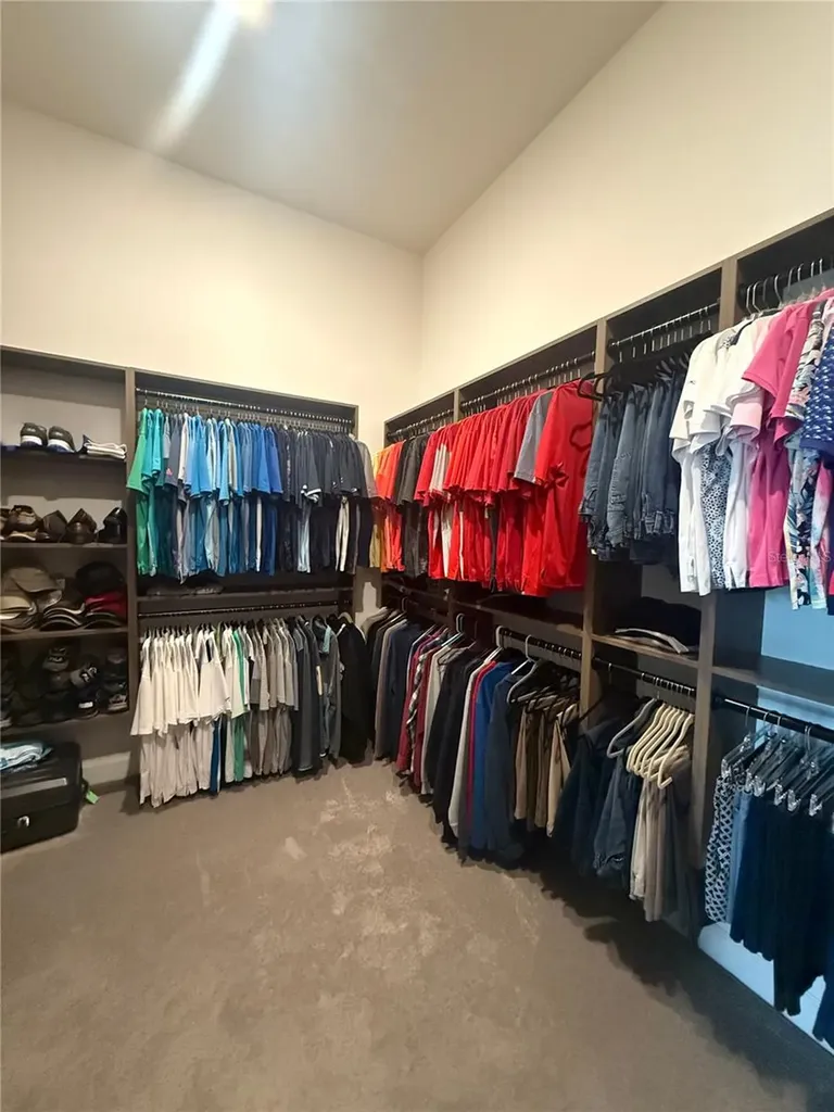 1088 Signet Drive Apollo Beach FL 33572