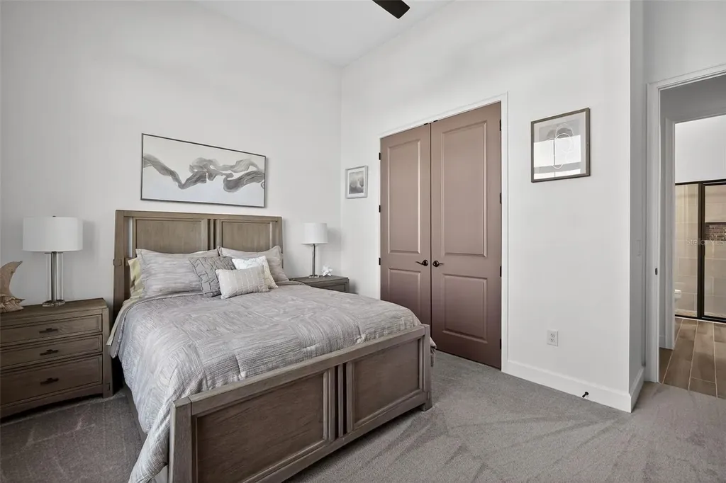 1088 Signet Drive Apollo Beach FL 33572