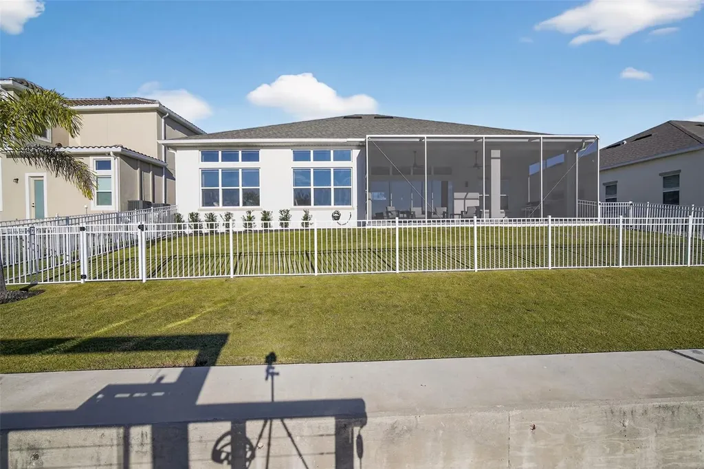 1088 Signet Drive Apollo Beach FL 33572