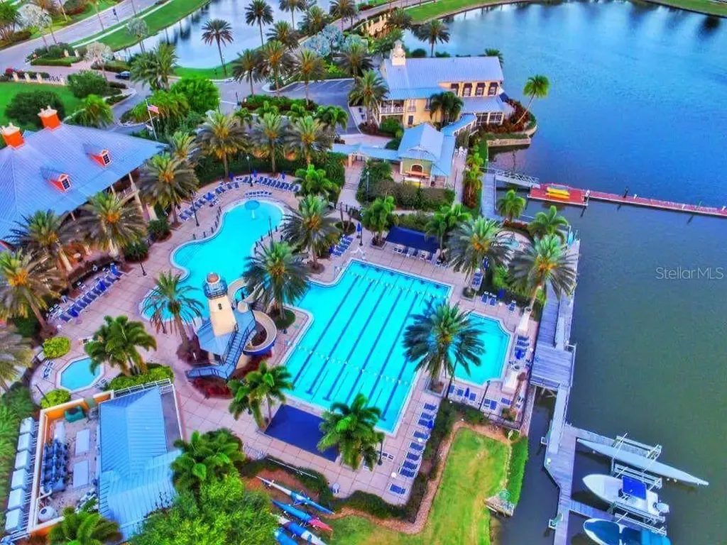 1088 Signet Drive Apollo Beach FL 33572