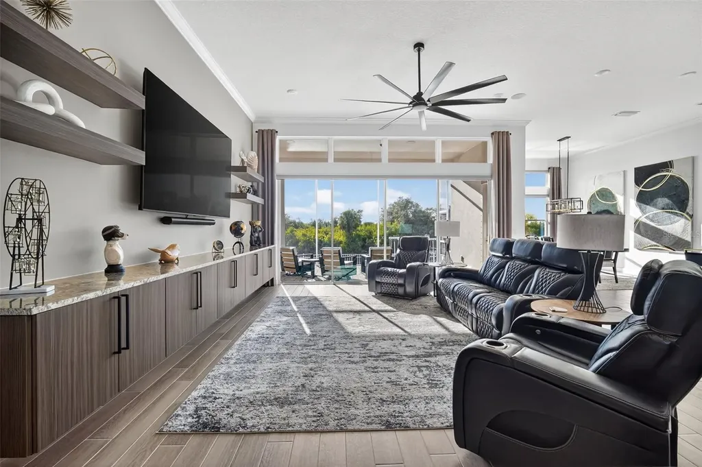 1088 Signet Drive Apollo Beach FL 33572