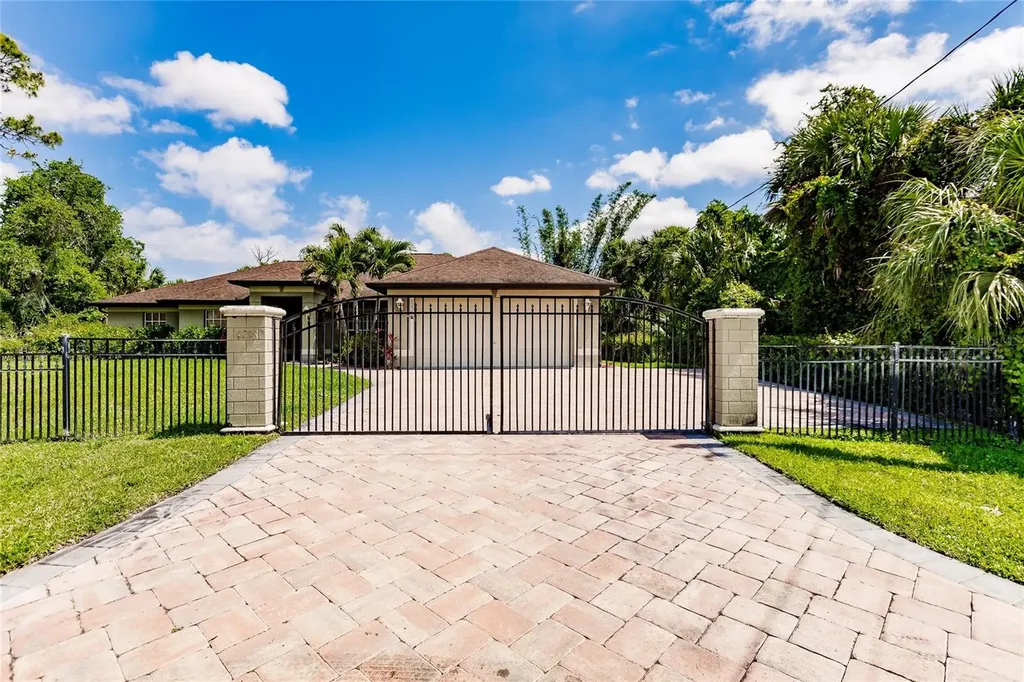 4238 Golfair Lane North Port FL 34288