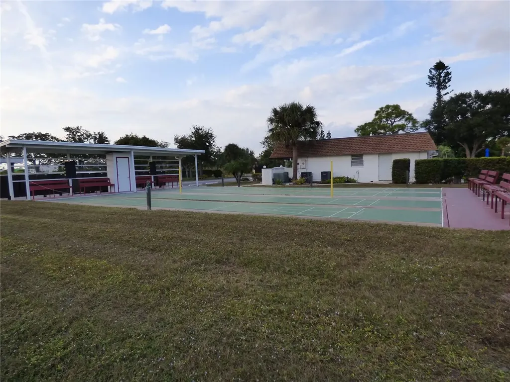 18 Quails Run Boulevard Englewood FL 34223
