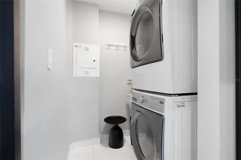 5575 Avenida Isla Verde Carolina PR 00979