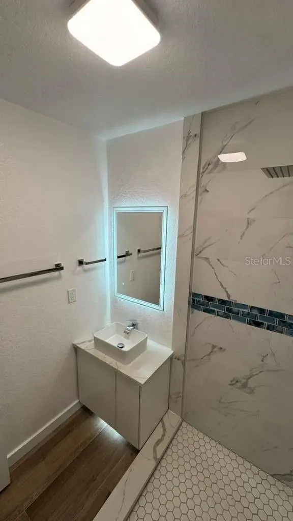 1118 E Linebaugh Avenue Tampa FL 33612