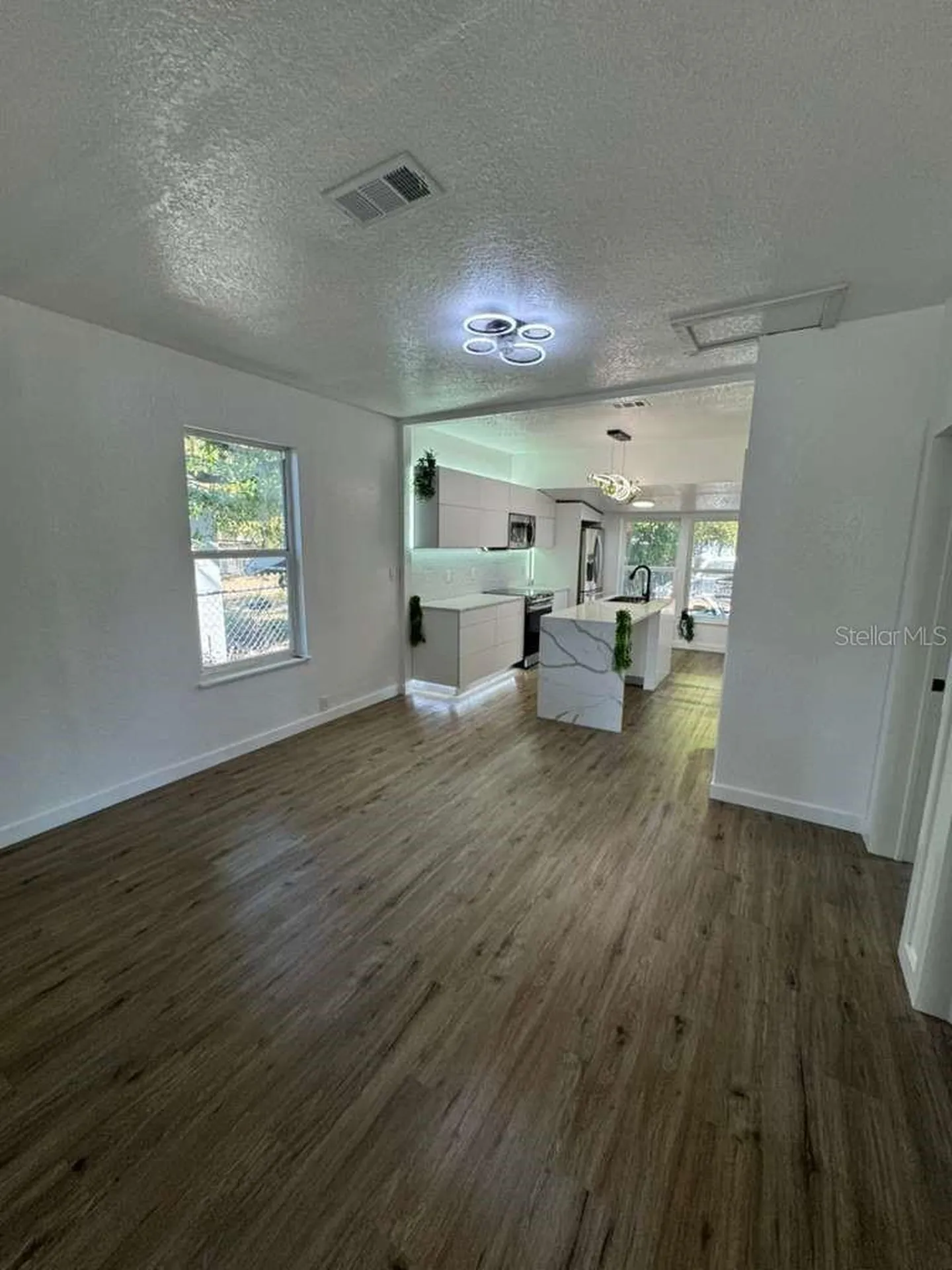 1118 E Linebaugh Avenue Tampa FL 33612