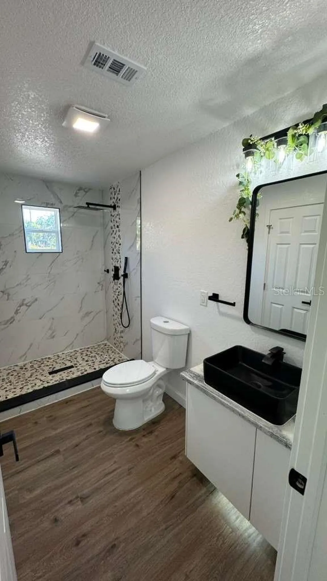 1118 E Linebaugh Avenue Tampa FL 33612