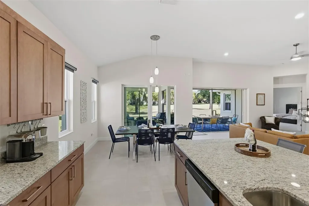 5090 Greens Drive Lady Lake FL 32159