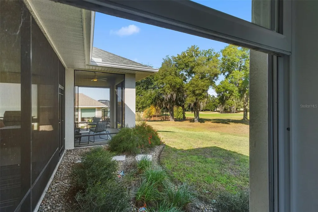 5090 Greens Drive Lady Lake FL 32159