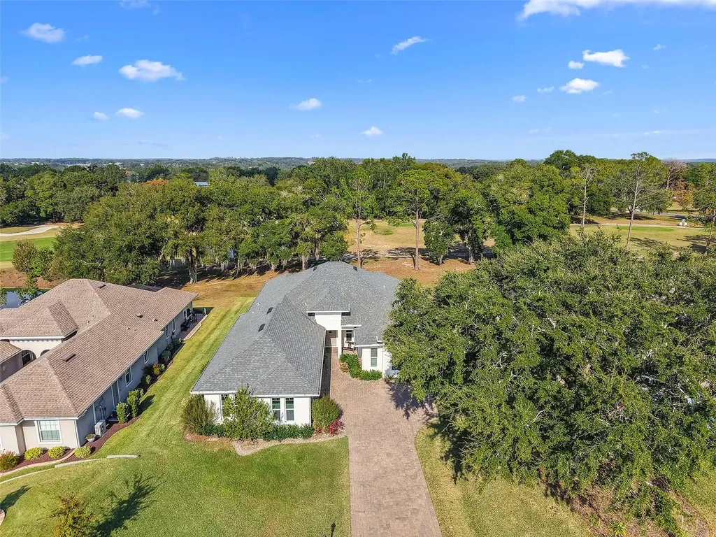 5090 Greens Drive Lady Lake FL 32159