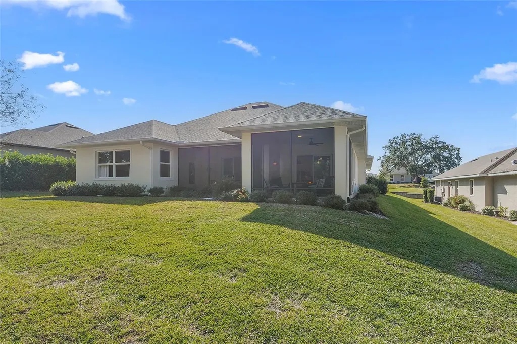 5090 Greens Drive Lady Lake FL 32159