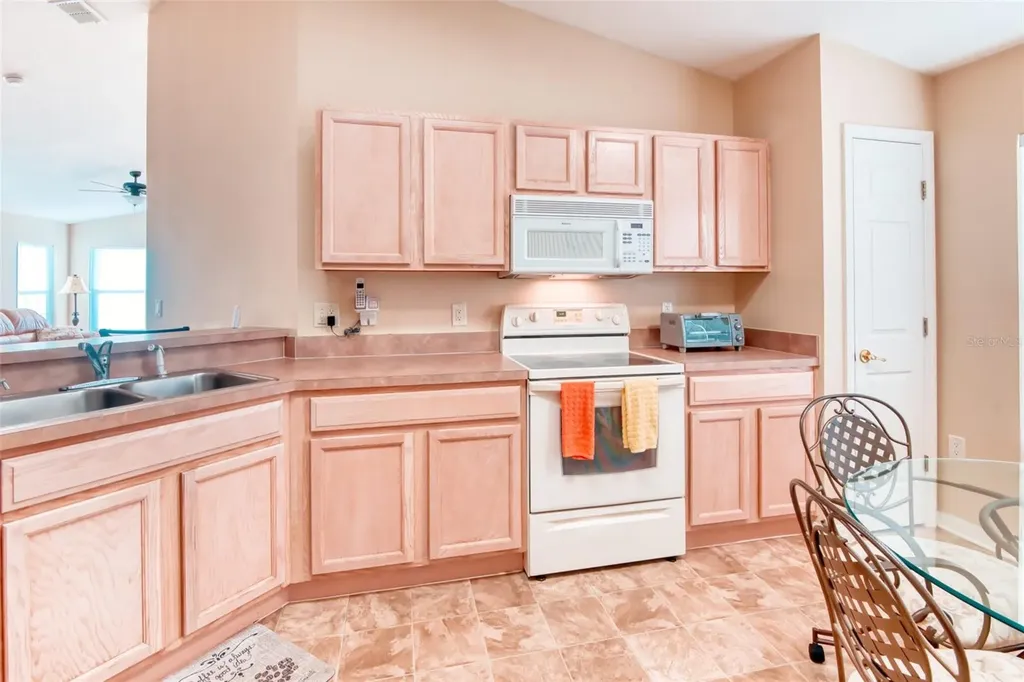 601 Grand Canal Drive Kissimmee FL 34759