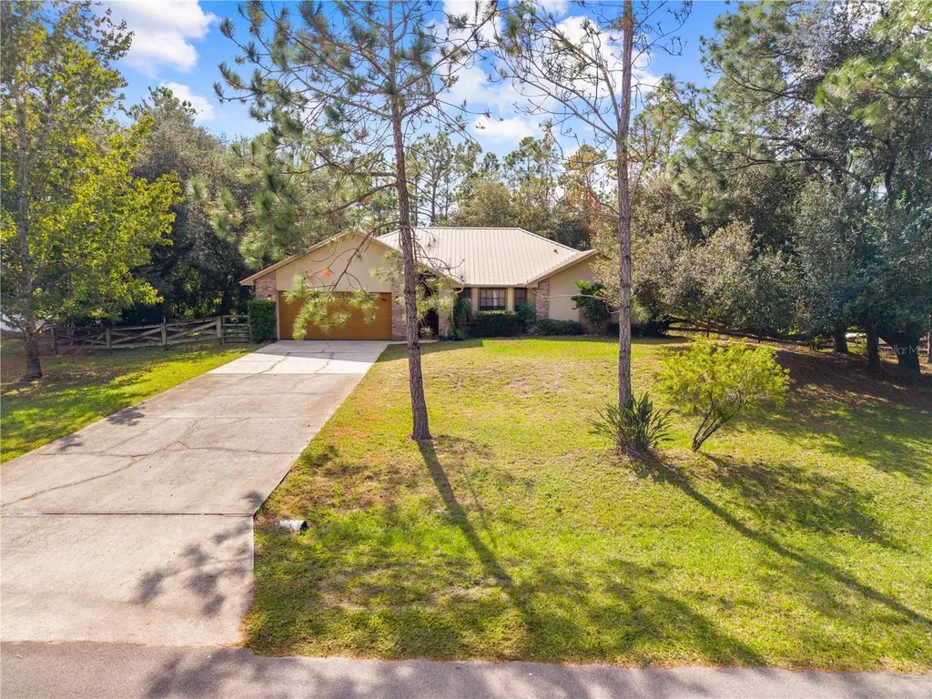 1860 Mustang Court St Cloud FL 34771
