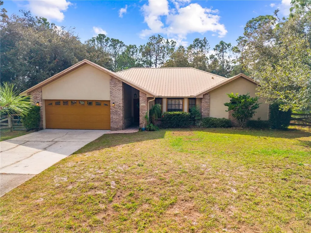 1860 Mustang Court St Cloud FL 34771