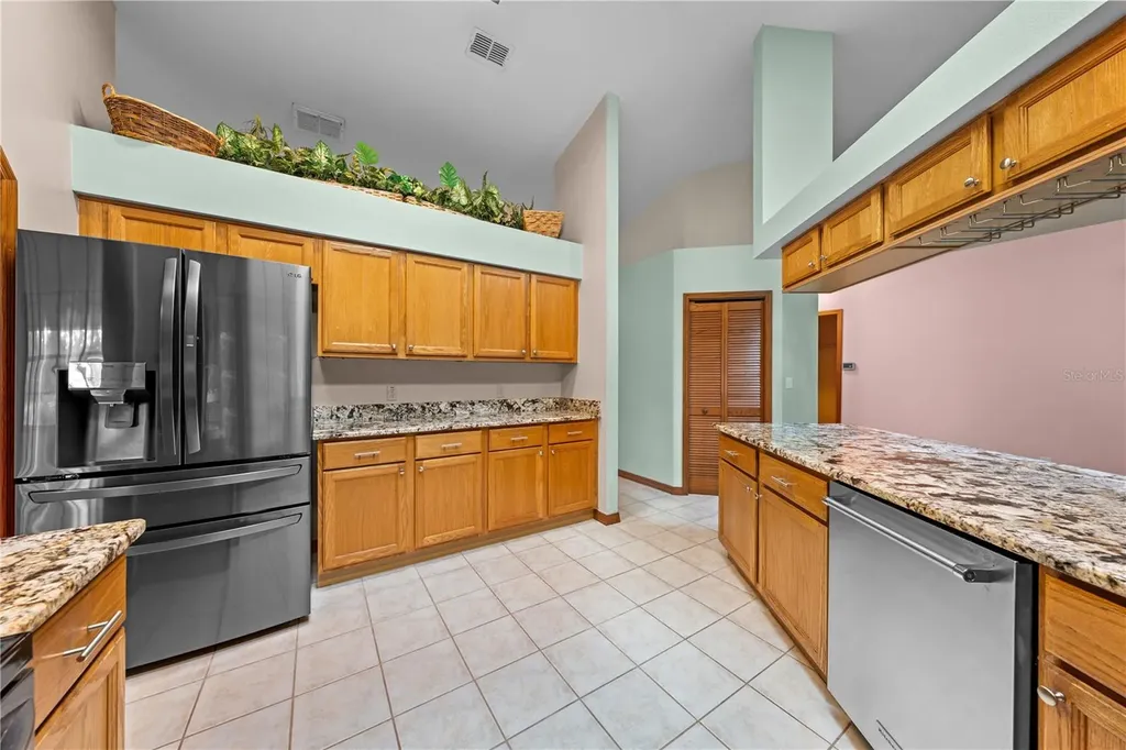 1860 Mustang Court St Cloud FL 34771