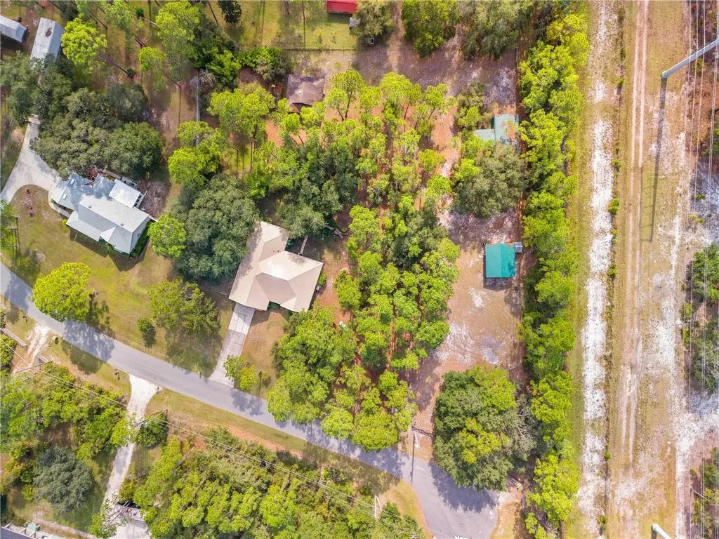 1860 Mustang Court St Cloud FL 34771