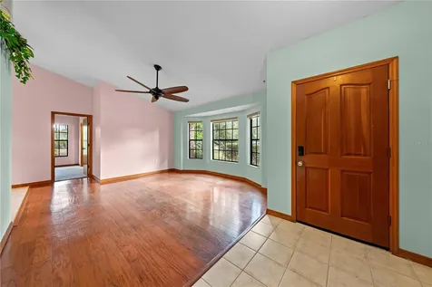 1860 Mustang Court St Cloud FL 34771